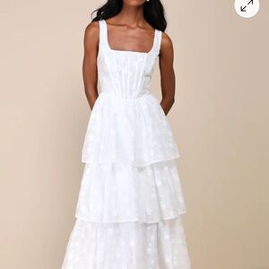 Elegant White Tiered Dress